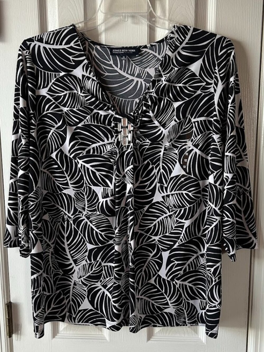 NWT Jones New York 1X Jewel White Black Botanical Stretch Long Sleeve Signature